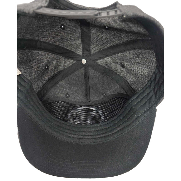 Game of Thrones House Targaryen Metal Crest Adjustable Snapback Flat Bill Hat - Picture 7 of 9